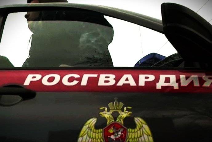 Росгвардейцы задержали в Саяногорске подозреваемого в умышленном причинении вреда здоровью